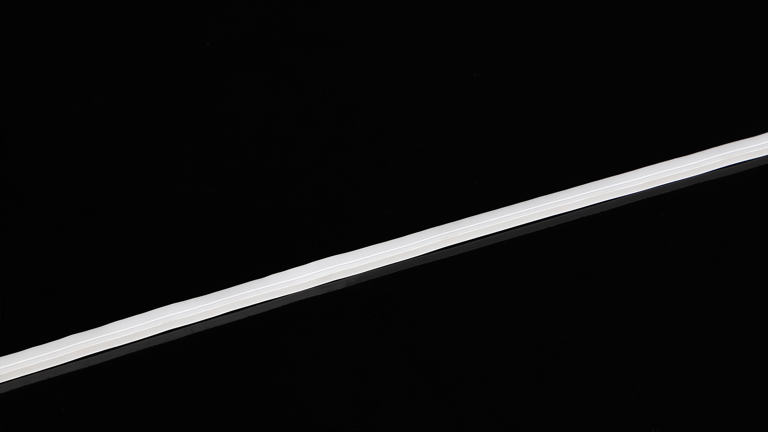 LV-S-U0410-SMD2835-120P Low Voltage Strip