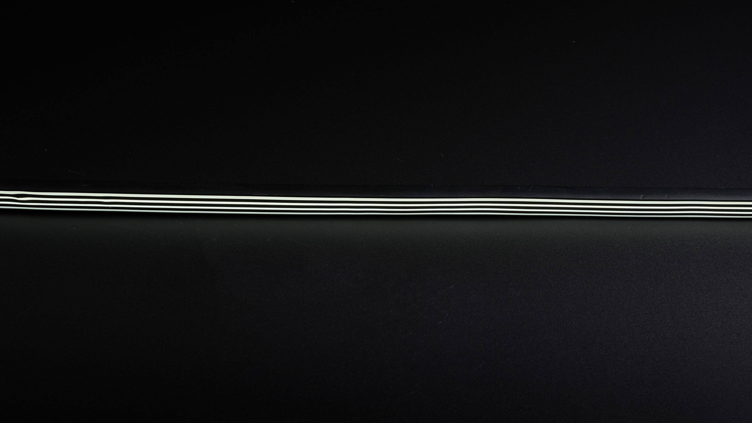 2022-720P-15-White PCB-230V- 0.5m/23x10/Anti-Glare/Black