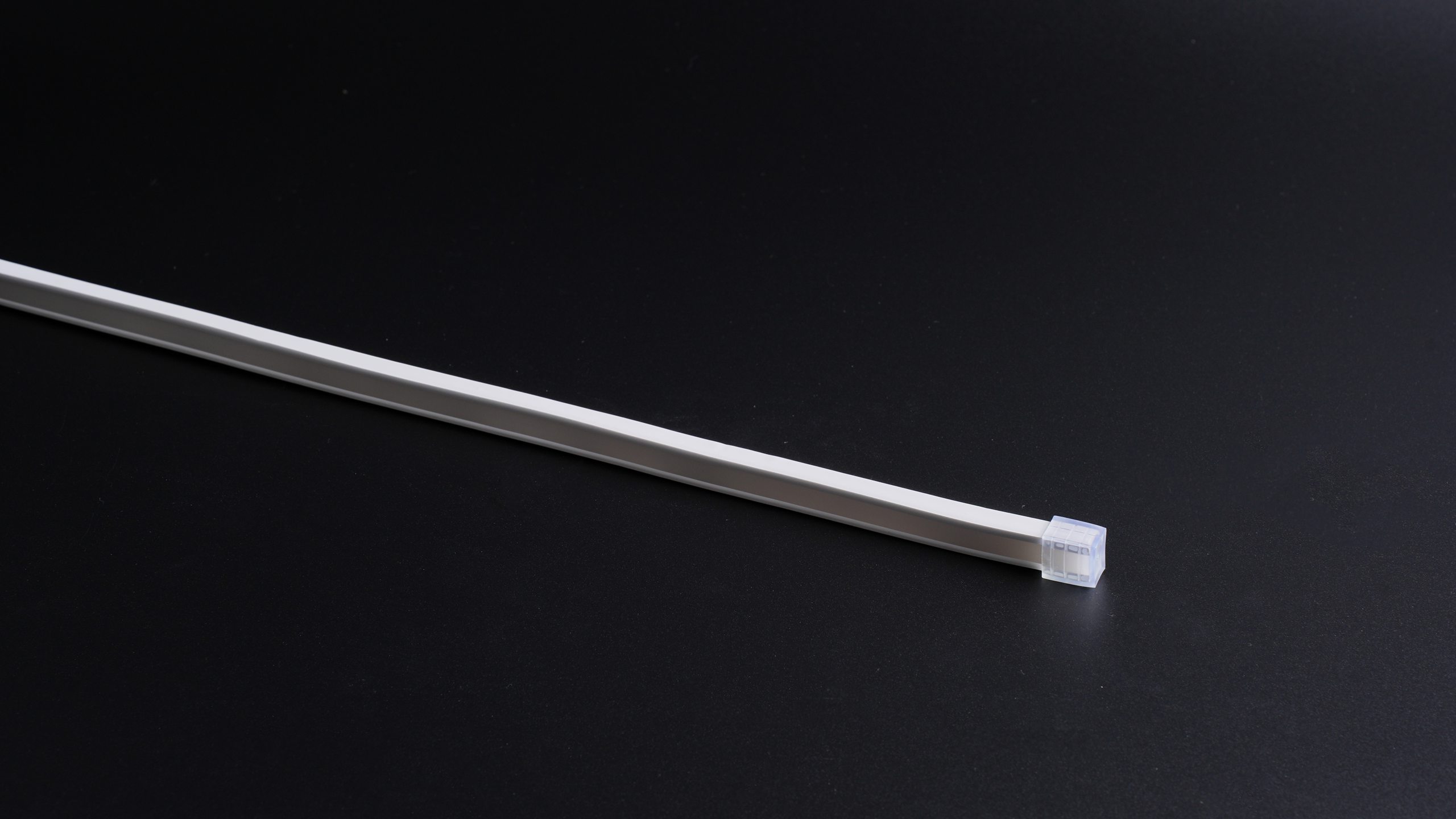 2022-720P-15-White PCB-230V- 0.5m/23x10/Anti-Glare/Linear Light
