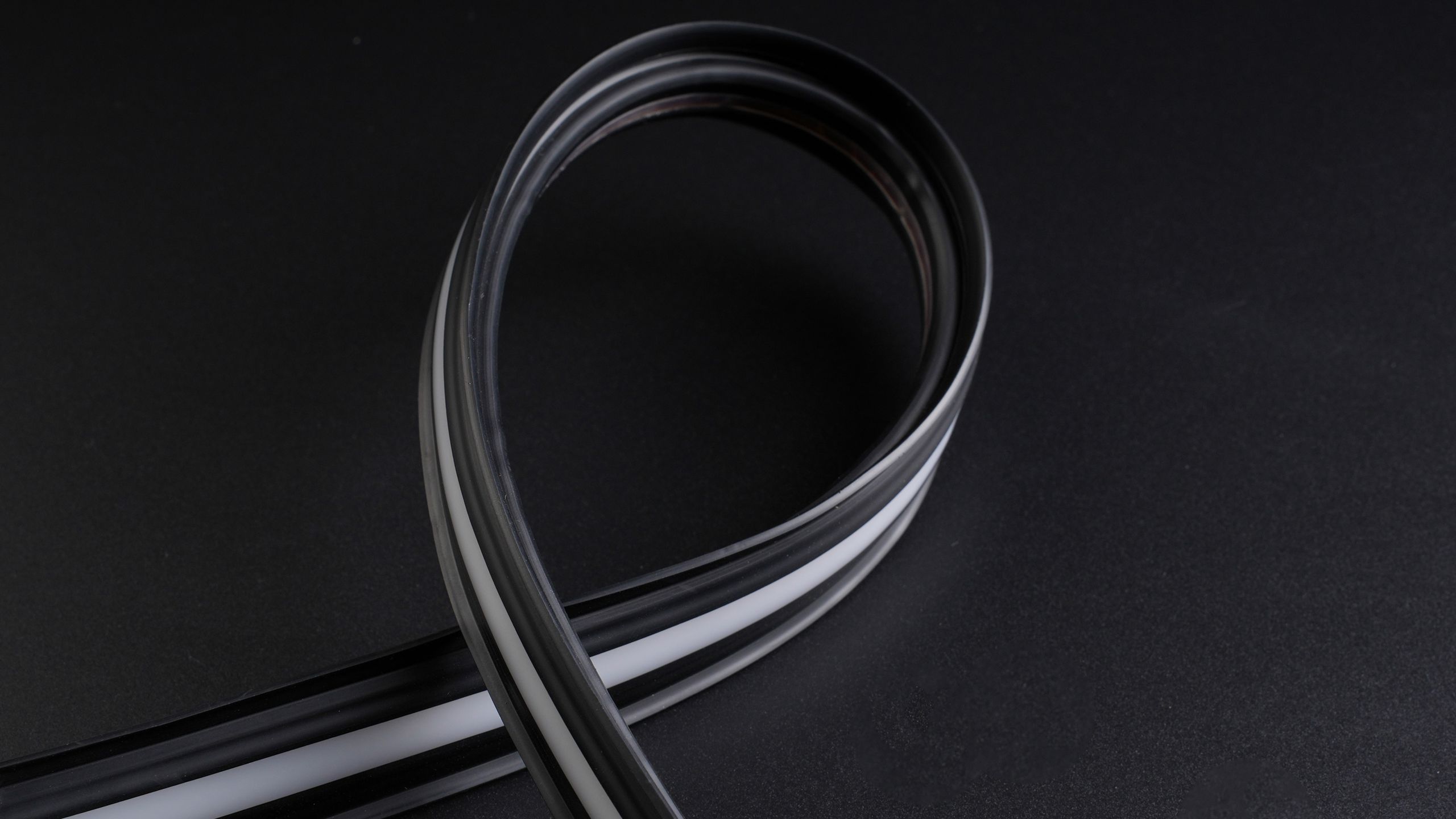 2022-304P-6-White PCB-230V-0.5m/12x8-Corner Light-Black