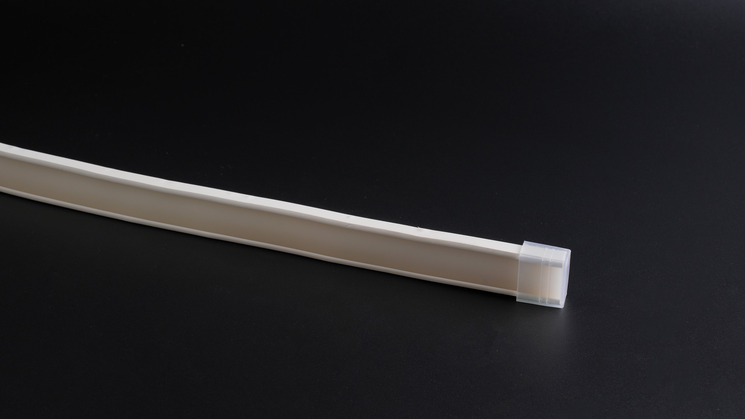 2022-960P-20-White PCB-230V-0.5m-27.5x10.5-Contour Light