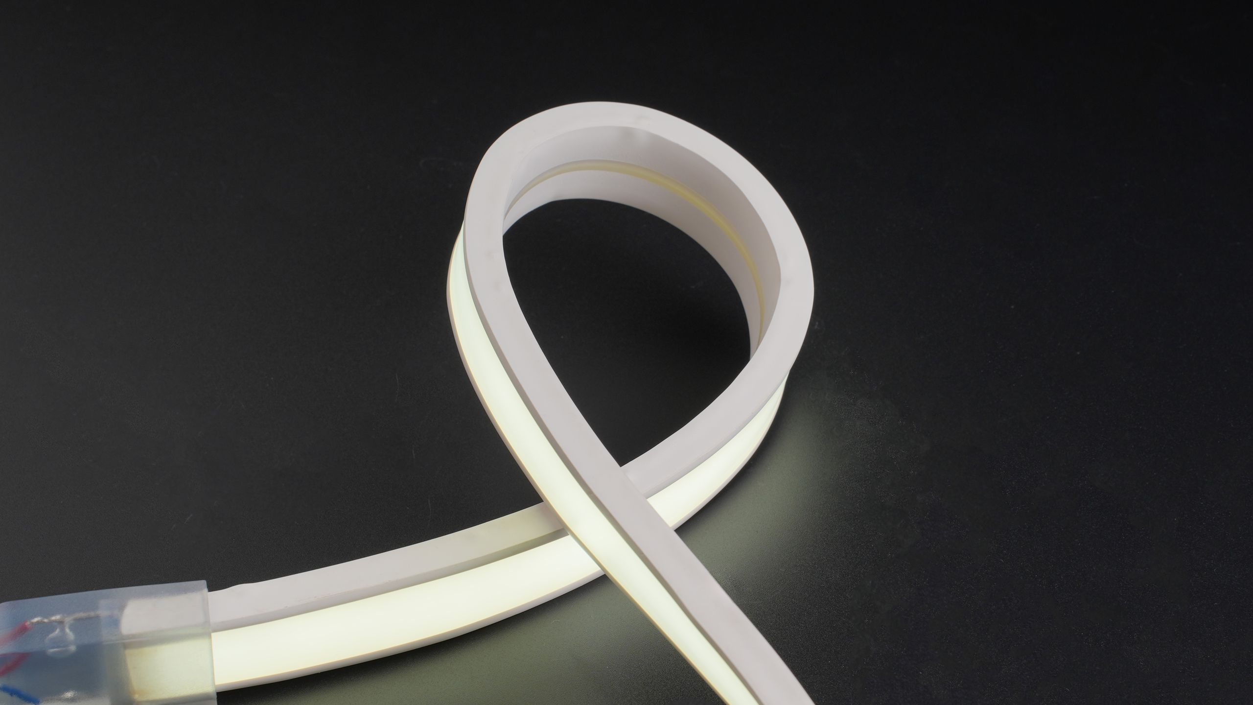 2022-960P-20-White PCB-230V-0.5m-27.5x10.5-Contour Light