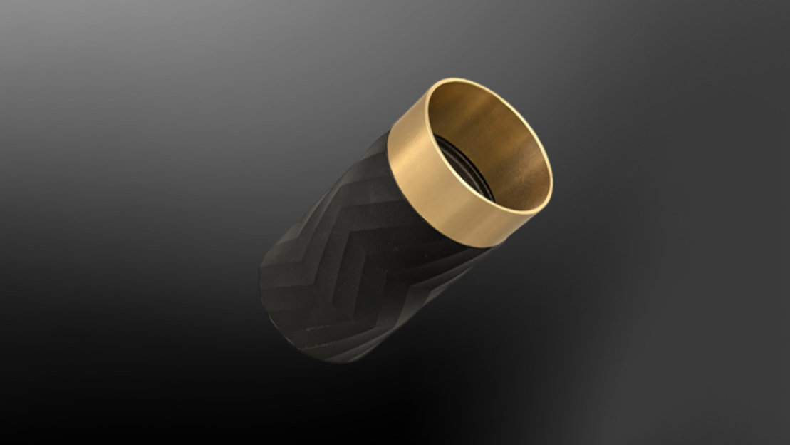 Multi-head surface-mount model with gold-rimmed pattern